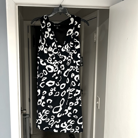 Navy blue and white dress - Picture 1 of 3